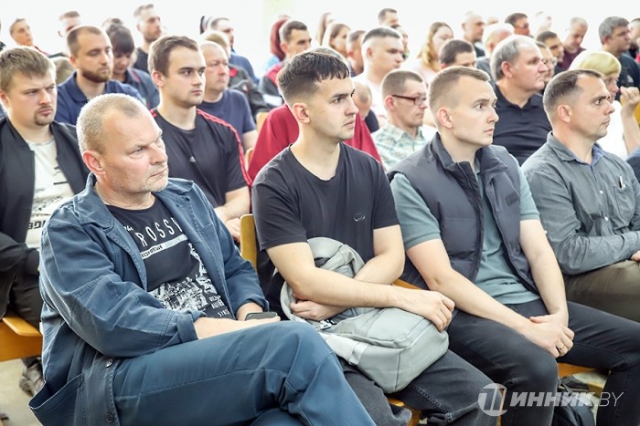 Мы &ndash; в top-10! Кто выстраивается в очередь на посещение &laquo;Белшины&raquo;?