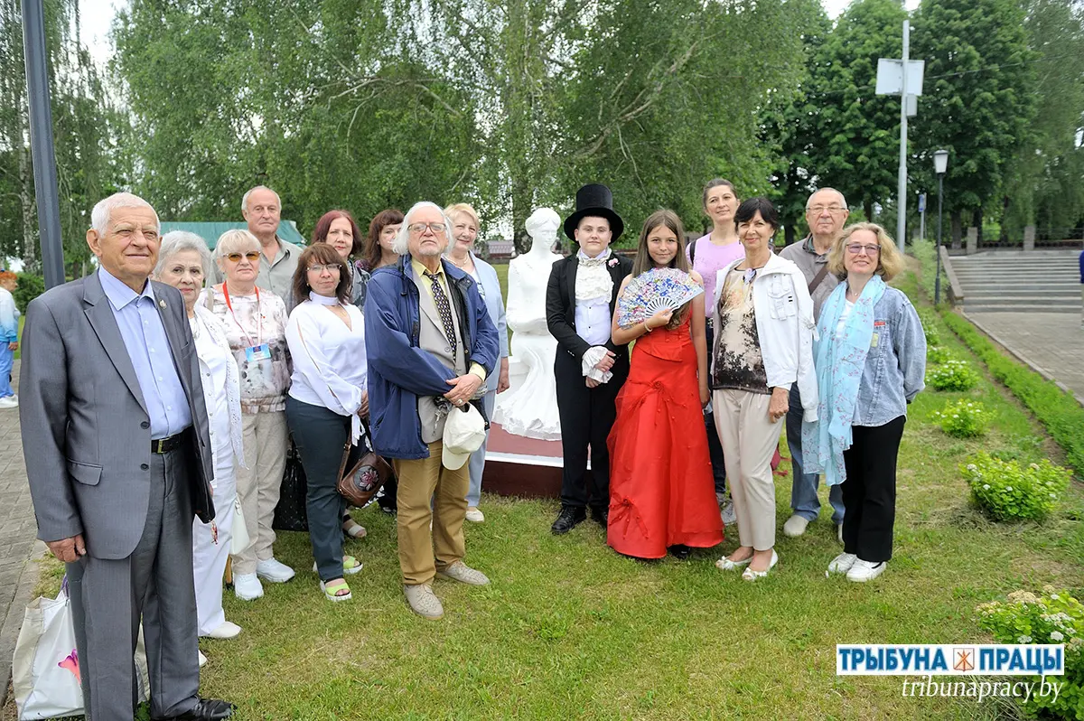 В агрогородке Телуша Бобруйского района состоялся праздник поэзии, посвященный Пушкину