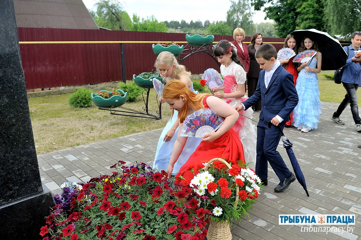 В агрогородке Телуша Бобруйского района состоялся праздник поэзии, посвященный Пушкину