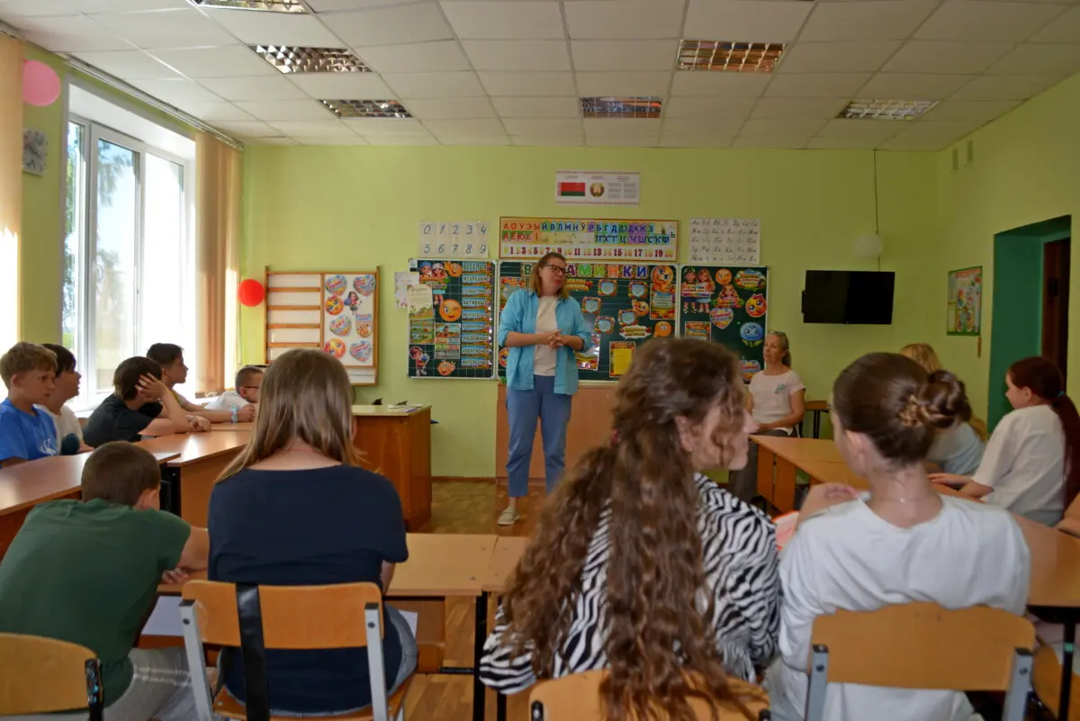 Врачи и психологи из поликлиники №2 Бобруйска провели беседу с детьми и подростками в лагерях &laquo;Солнышко&raquo; и &laquo;Бобренок-2010&raquo;