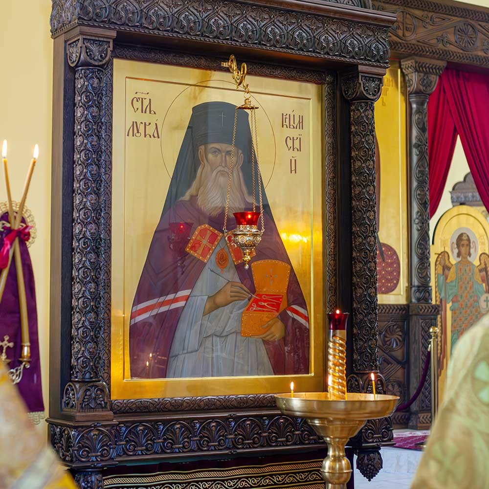 Епископ Бобруйский и Быховский Серафим возглавил Божественную литургию в кафедральном соборе святителя Николая в день памяти святителя Луки Епископ Бобруйский и Быховский Серафим возглавил Божественную литургию в кафедральном соборе святителя Николая в день памяти святителя Луки
