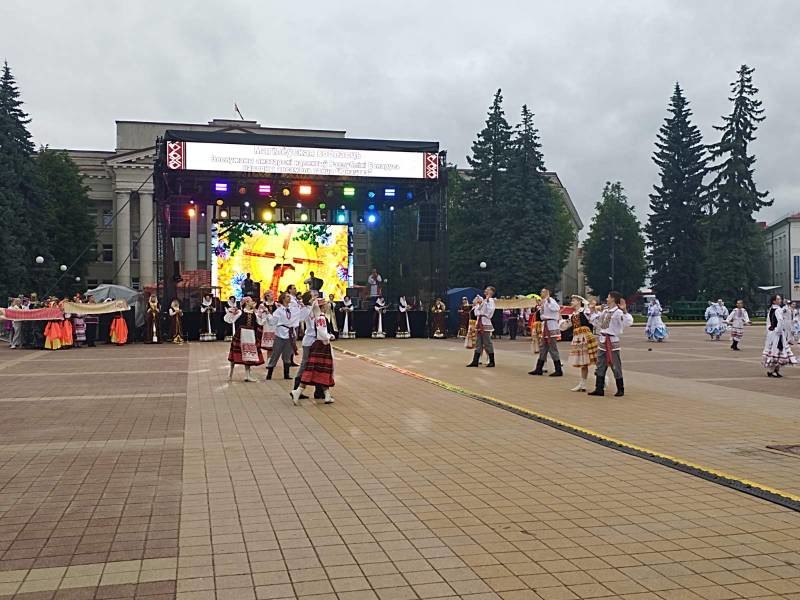 Народный ансамбль танца &laquo;Юность&raquo; представил Бобруйск на фестивале &laquo;Молодечно-2026&raquo;