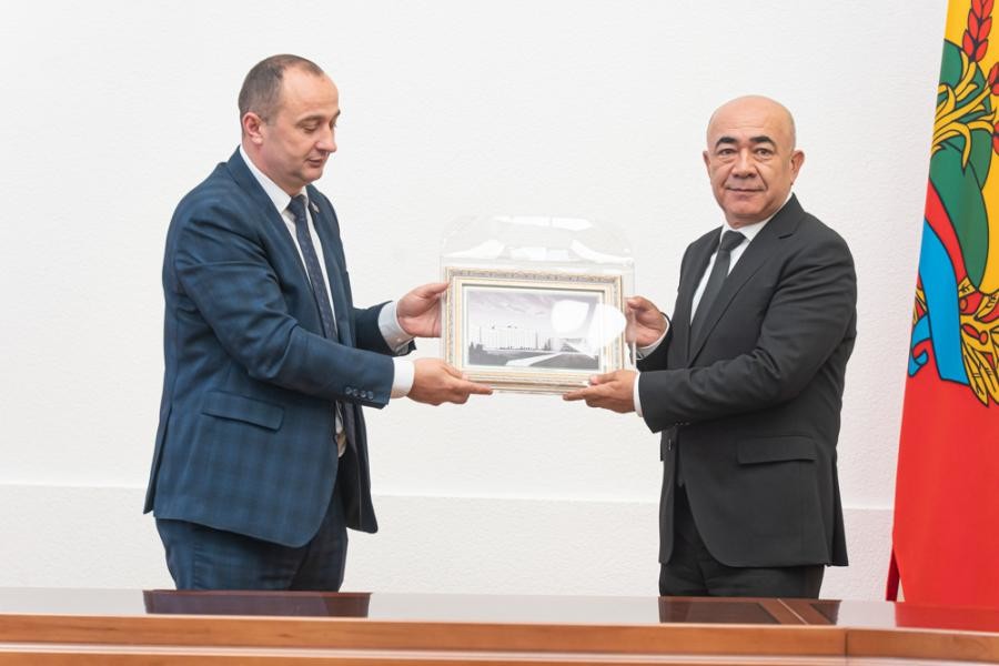 Бобруйские предприятия были представлены делегации Узбекистана в рамках обсуждения инвестиционного сотрудничества на встрече в Могилёве