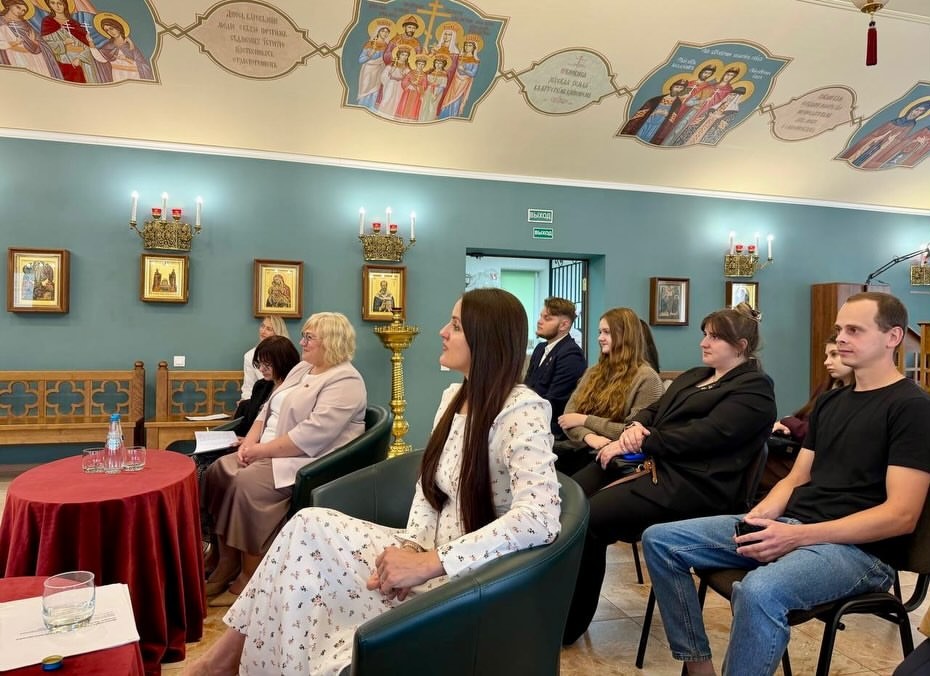 В бобруйском социально-просветительском Центре &laquo;Покрова&raquo; отметили День семьи, любви и верности