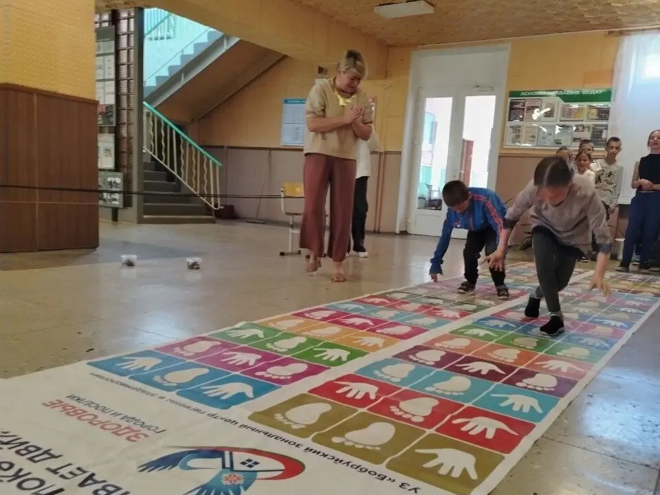 В лагерях &laquo;Родничок&raquo; и &laquo;Бобренок-2010&raquo; бобруйские медики провели уроки здоровья