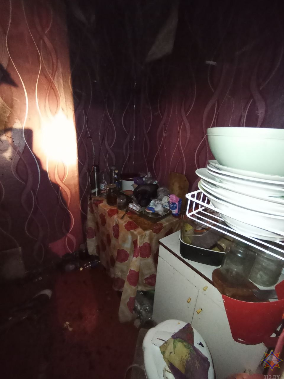 В бобруйском общежитии на улице Ульяновской загорелся холодильник: жильцы не пострадали
