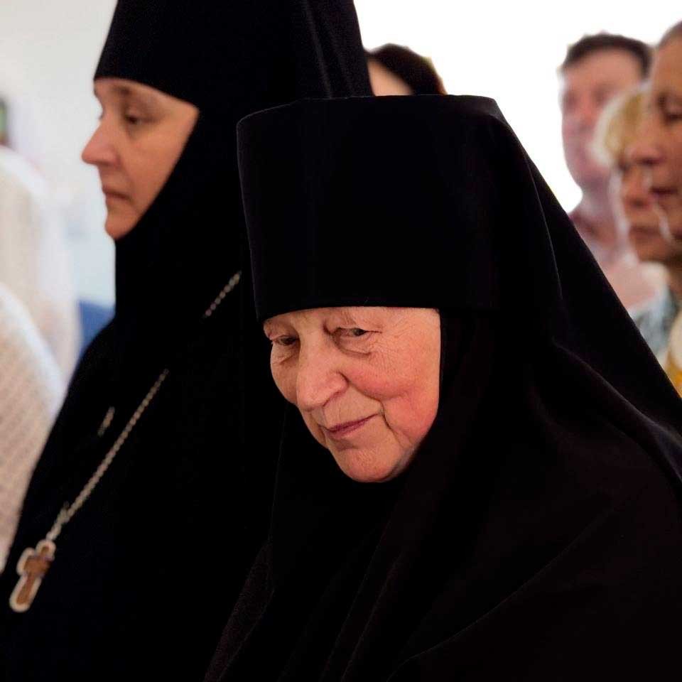 Епископ Бобруйский и Быховский Серафим возглавил престольное торжество в храме Петра и Павла агрогородка Лапичи