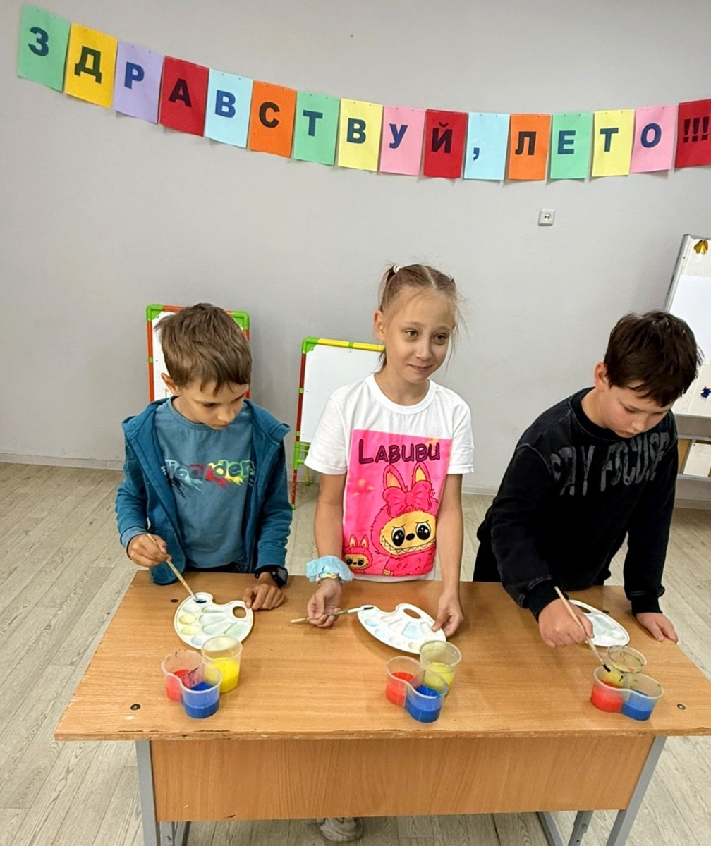 В бобруйском оздоровительном лагере «Креатив» прошло шоу талантов и конкурс поделок В бобруйском оздоровительном лагере «Креатив» прошло шоу талантов и конкурс поделок