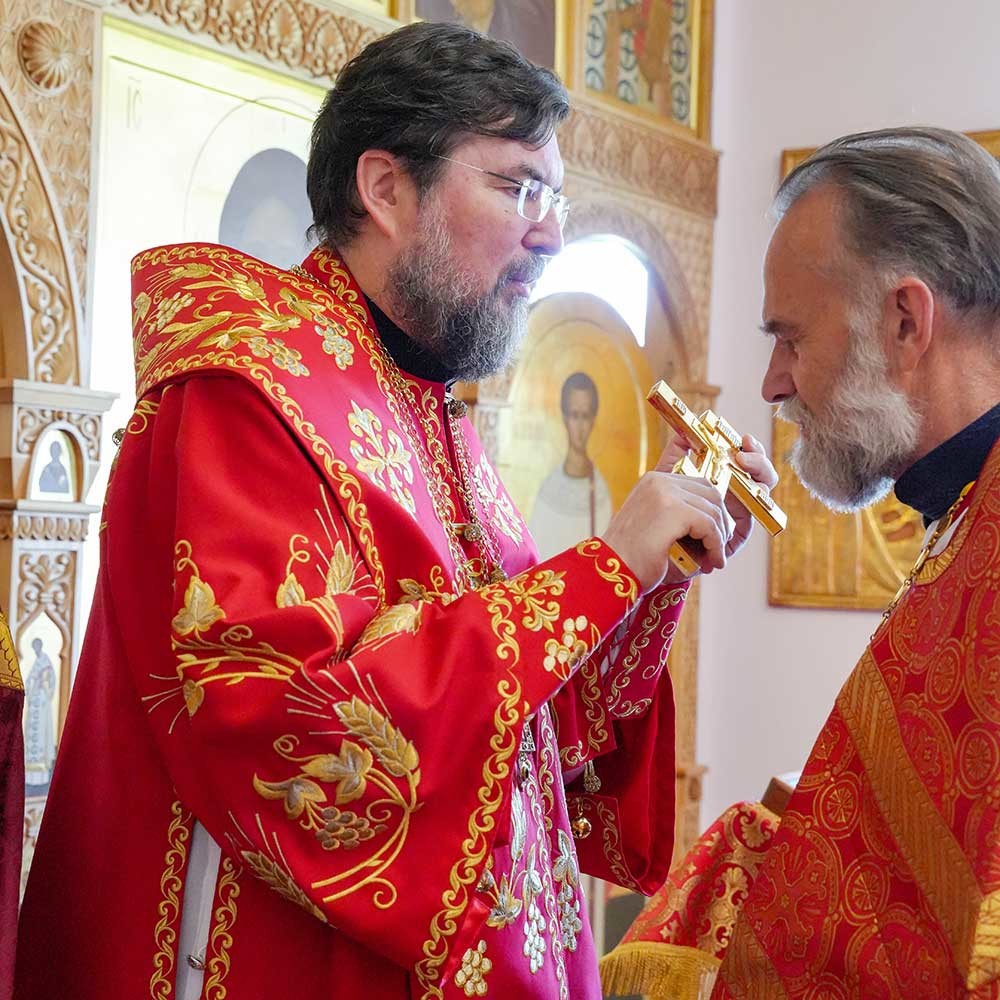 Епископ Бобруйский и Быховский Серафим возглавил престольное торжество в Елисаветинском храме Бобруйска