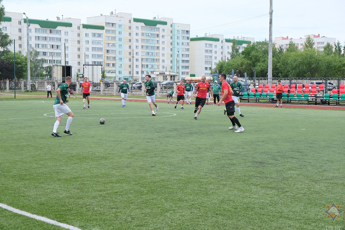 В Бобруйске прошёл турнир по футболу, посвящённый Дню пожарной службы
