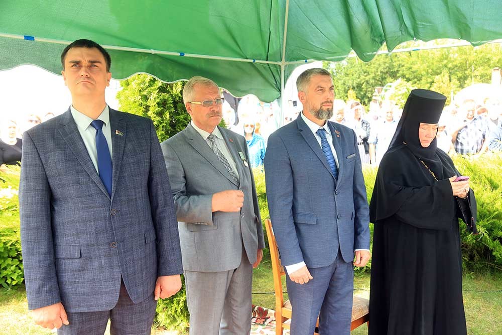 Епископ Бобруйский и Быховский Серафим сослужил на празднике в Барколабовском монастыре в честь иконы Божией Матери