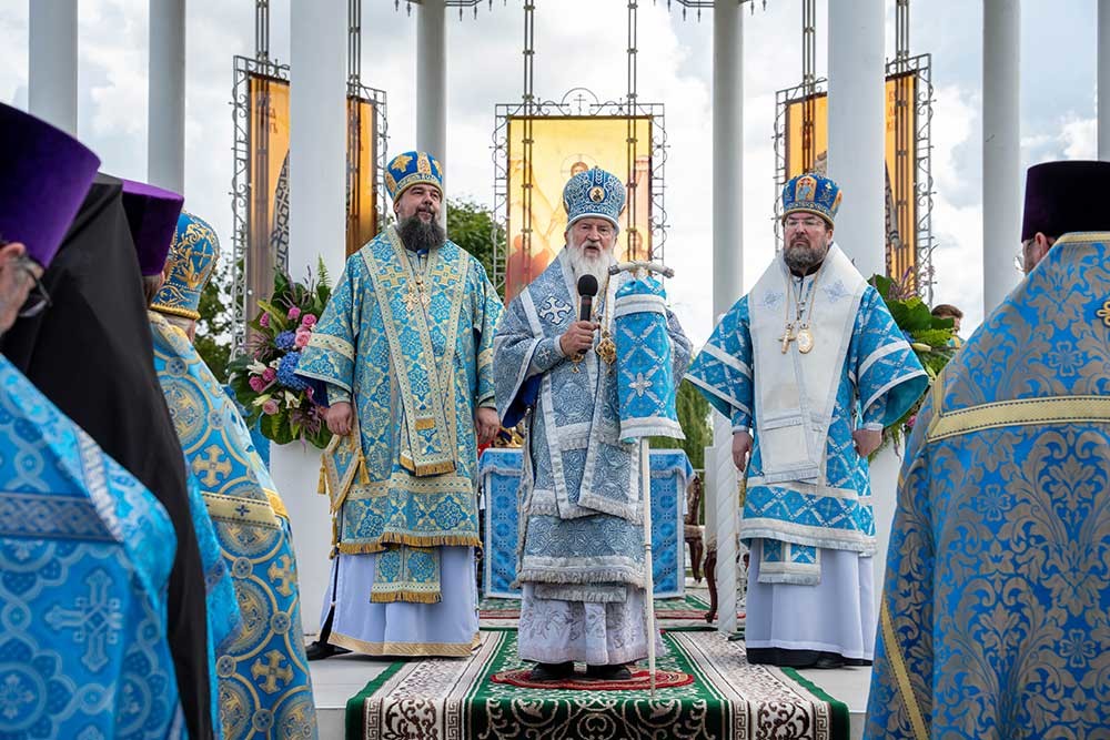 Епископ Бобруйский и Быховский Серафим сослужил на празднике в Барколабовском монастыре в честь иконы Божией Матери