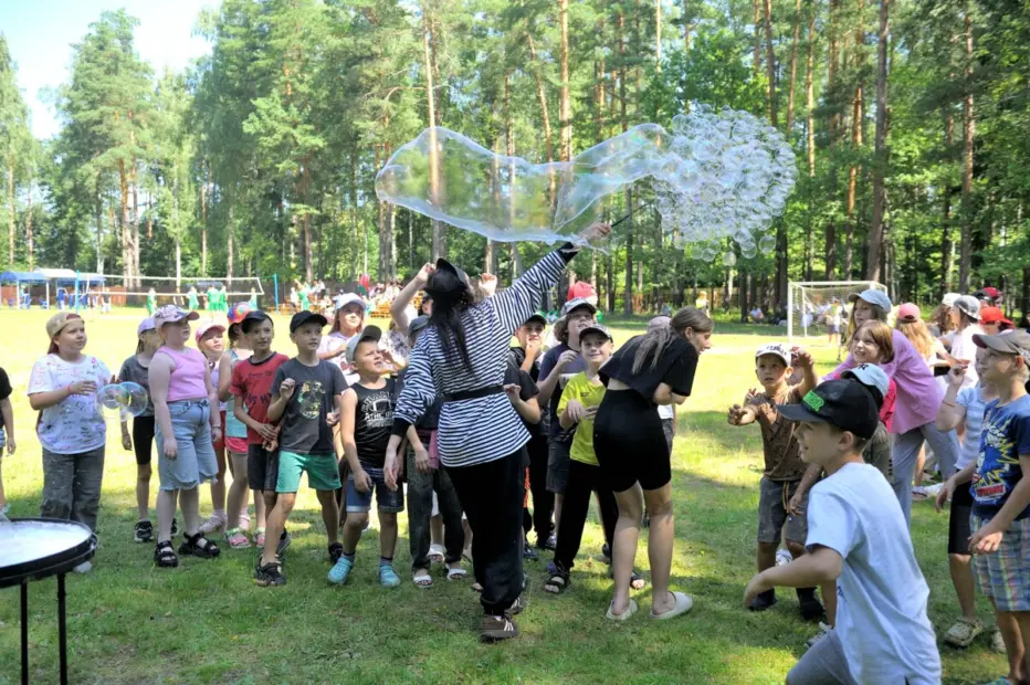 Сила, драйв и единство: в &laquo;Бобрёнке-2010&raquo; отгремел волейбольный турнир молодежи Бобруйского района