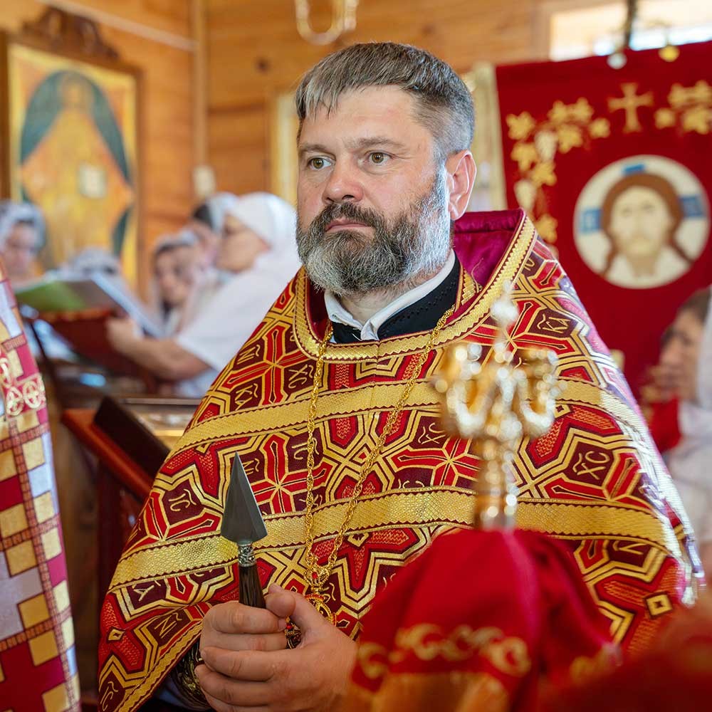 Епископ Бобруйский и Быховский Серафим возглавил престольное торжество в одноимённом храме города Бобруйска в день памяти пророка Илии