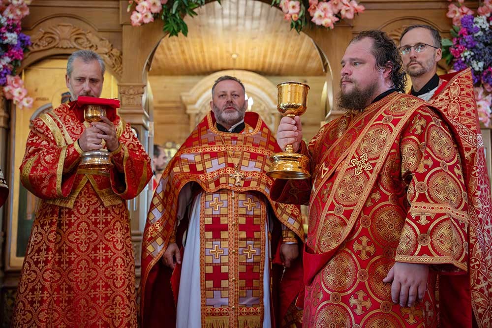Епископ Бобруйский и Быховский Серафим возглавил престольное торжество в одноимённом храме города Бобруйска в день памяти пророка Илии