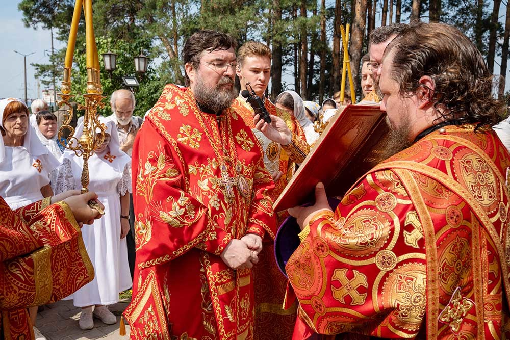 Епископ Бобруйский и Быховский Серафим возглавил престольное торжество в одноимённом храме города Бобруйска в день памяти пророка Илии