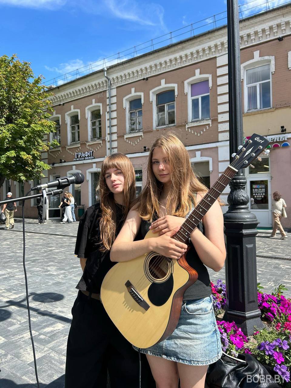 Познакомились с уличными музыкантами Бобруйска 