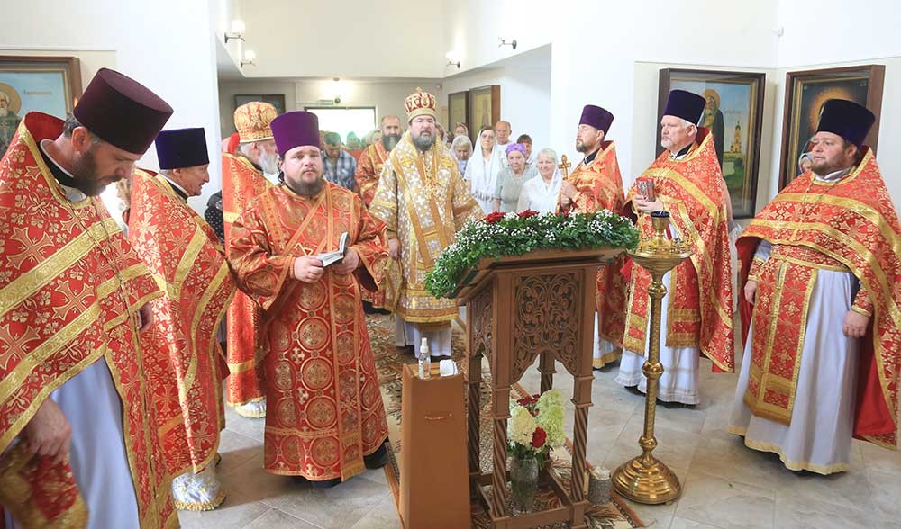 Епископ Бобруйский и Быховский Серафим возглавил престольный праздник в храме деревни Сычково в день памяти мучеников благоверных князей Бориса и Глеба