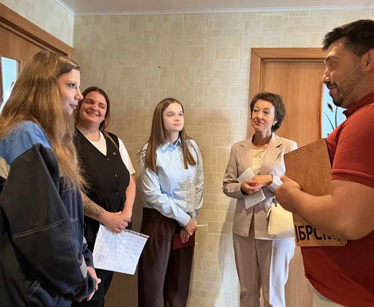 Комиссия и мониторинг: в Бобруйском районе проверили условия проживания молодых специалистов Комиссия и мониторинг: в Бобруйском районе проверили условия проживания молодых специалистов