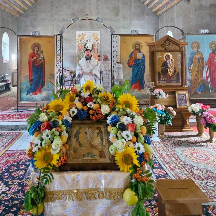 Епископ Бобруйский и Быховский Серафим возглавил Божественную литургию в Прощанской пустыни в честь праздника Преображения Господня