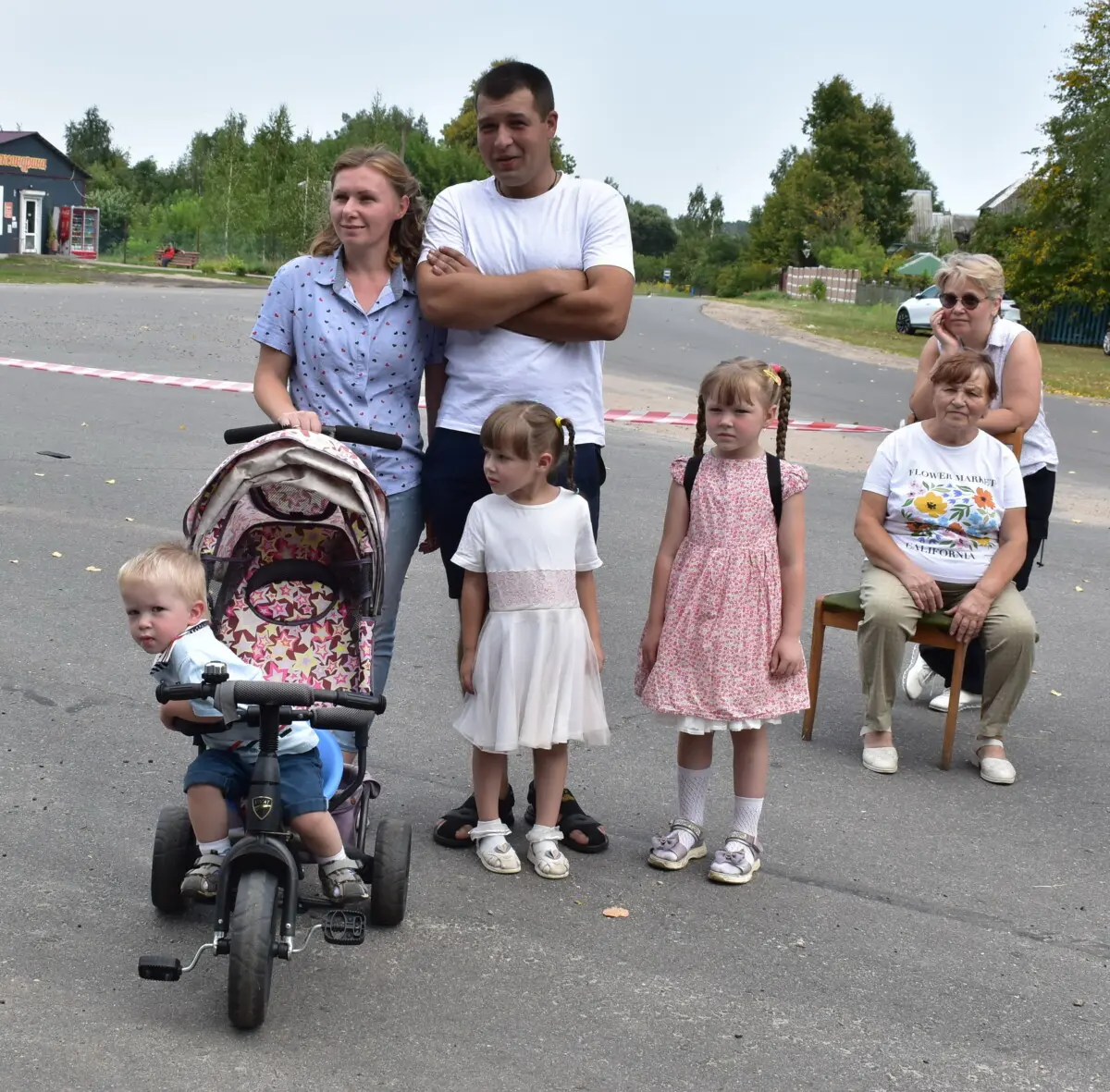 День рождения в посёлке Брожа Бобруйского района: открытие &laquo;Медвежьего угла&raquo;, награждения и праздничный концерт
