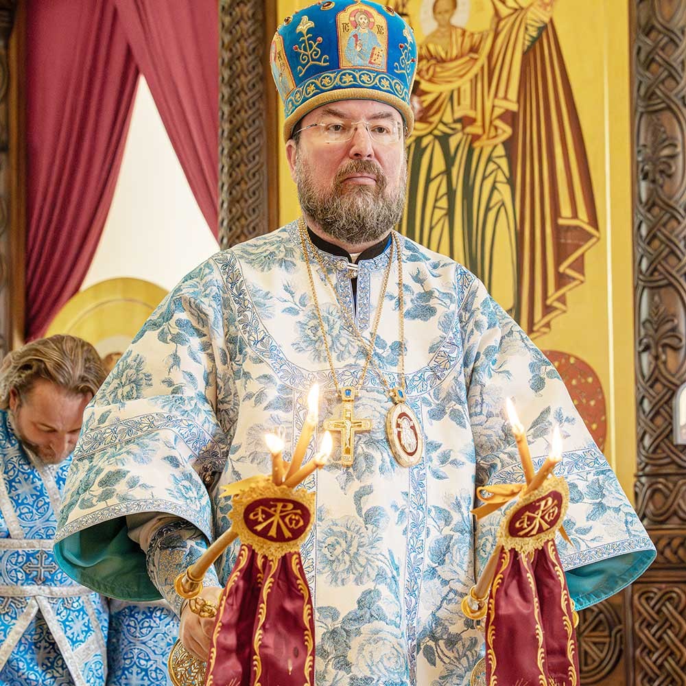 Епископ Бобруйский и Быховский Серафим совершил Божественную литургию в Никольском кафедральном соборе в день отдания праздника Успения Пресвятой Богородицы
