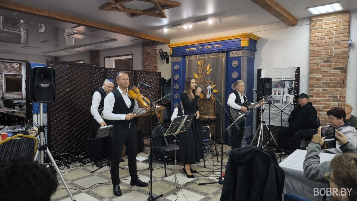 Клезмер и шансон в Бобруйске: концерт &laquo;MusicKvatroPlus&raquo; собрал ценителей еврейской музыки