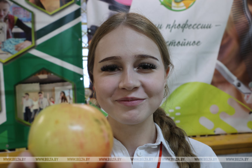 В Бобруйске в преддверии Дня народного единства молодёжь обсудила важность сплочённости и исторической памяти поколений В Бобруйске в преддверии Дня народного единства молодёжь обсудила важность сплочённости и исторической памяти поколений