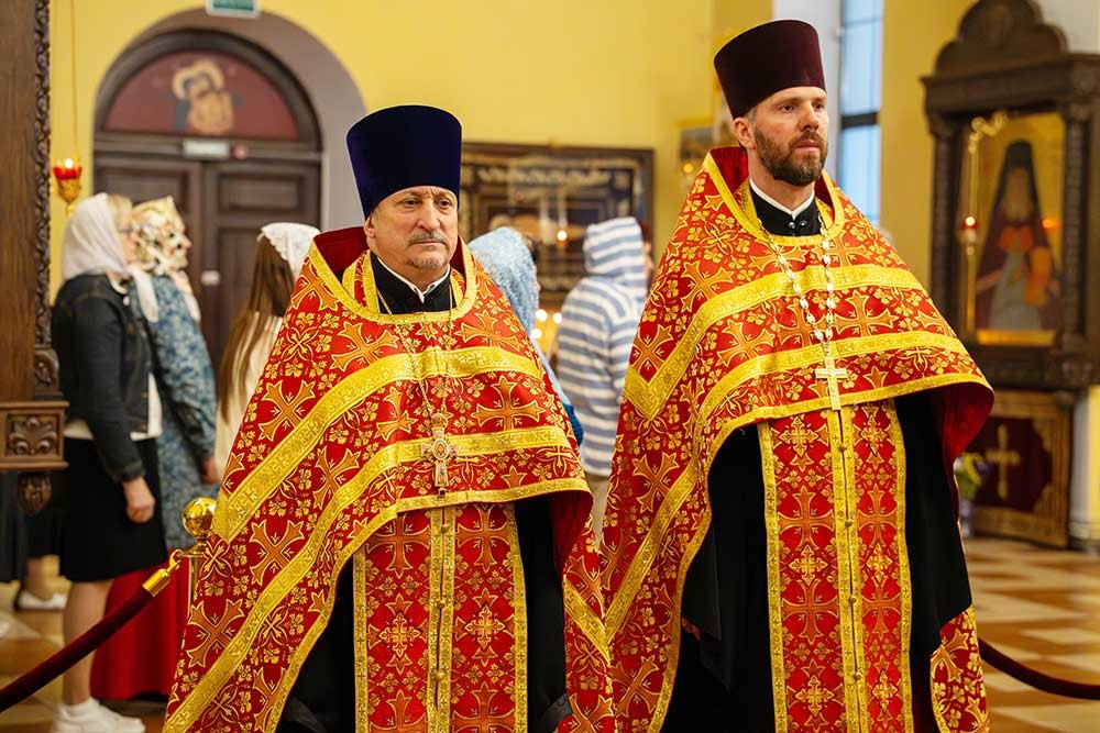 Епископ Бобруйский и Быховский Серафим совершил всенощное бдение в Бобруйском кафедральном соборе святителя Николая накануне дня Усекновения главы Иоанна Предтечи