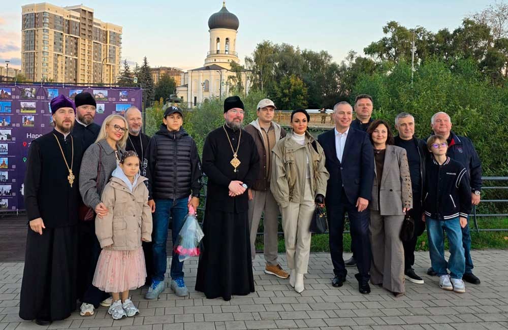 Епископ Бобруйский и Быховский Серафим возглавил литургию в городе-побратиме Наро-Фоминске и принял участие в фестивале православной культуры &laquo;Берег&raquo;