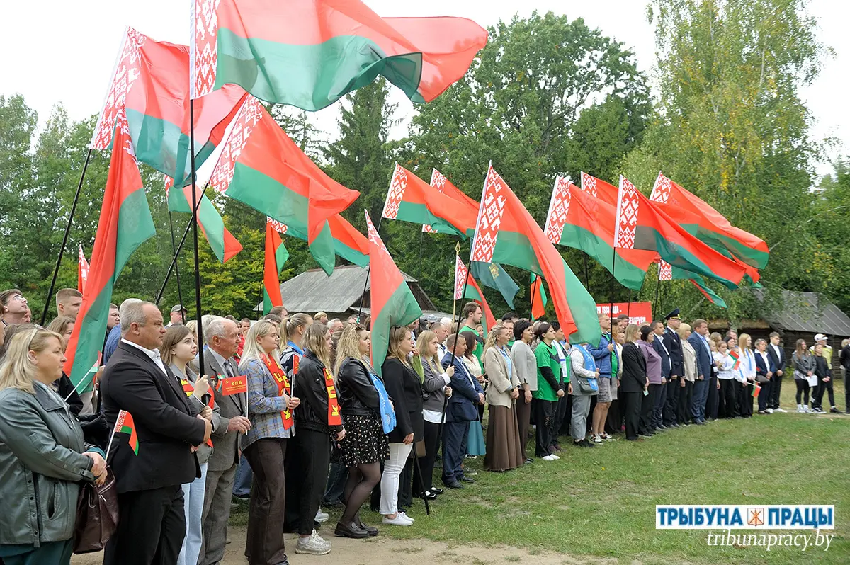 День народного единства в Бобруйском районе: квесты, концерты, спартакиада и чаепитие
