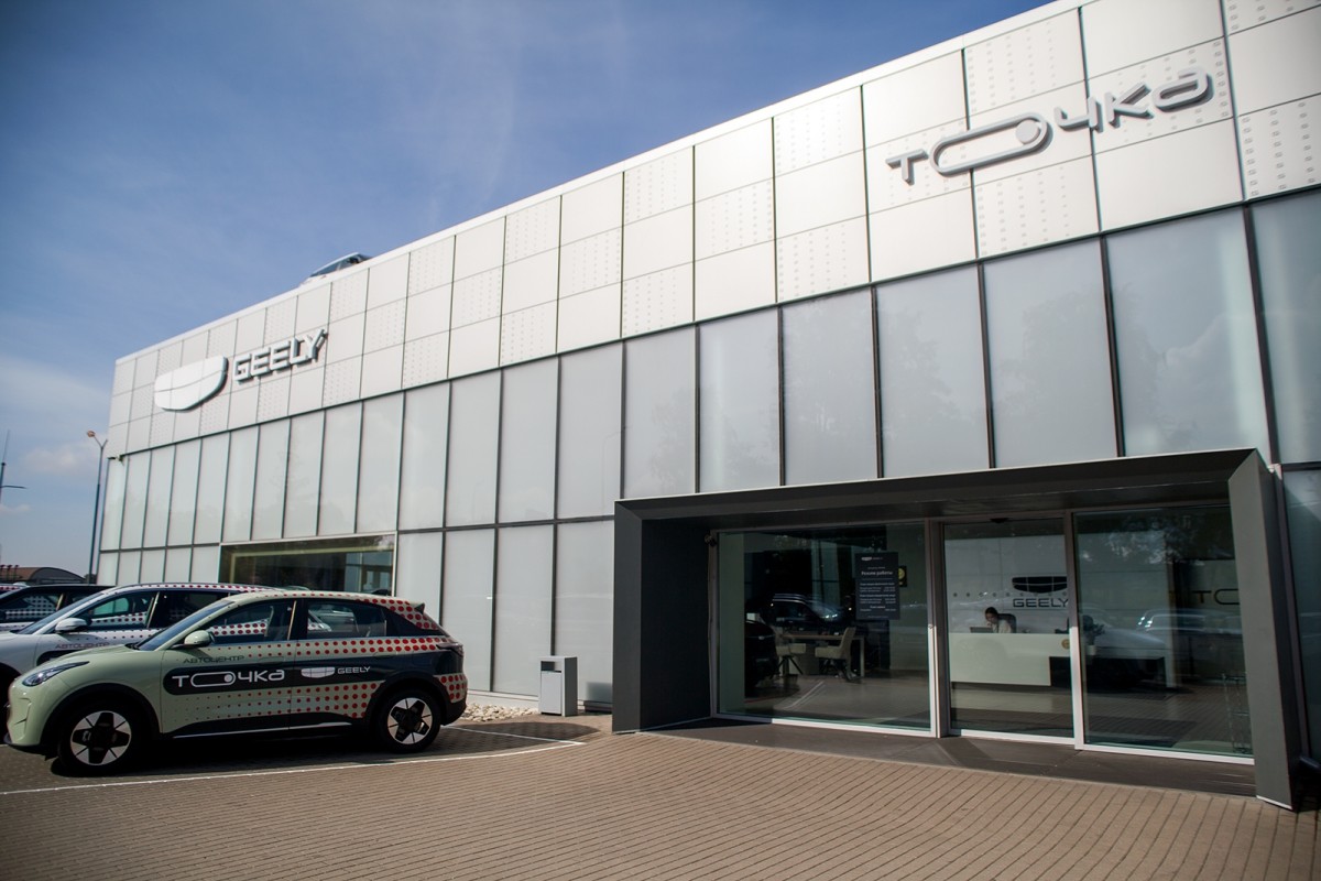 &laquo;Белорусский Майбах&raquo; за 110 900 рублей. В Минске &laquo;прокачали&raquo; Geely Monjaro