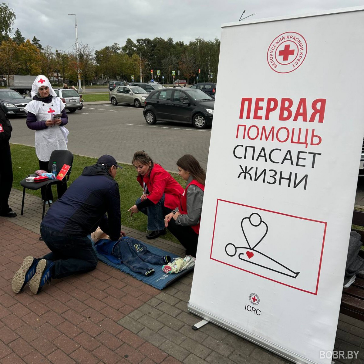Безопасность за секунды. Репортаж с акции у ТЦ «Абсолют» в Бобруйске Безопасность за секунды. Репортаж с акции у ТЦ «Абсолют» в Бобруйске