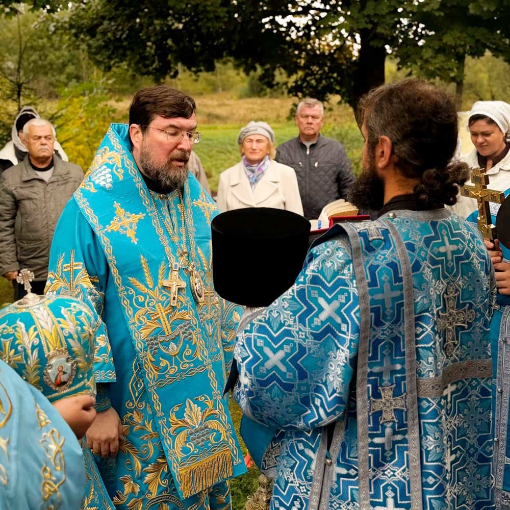 Епископ Бобруйский и Быховский Серафим возглавил Божественную литургию в храме &laquo;Неувядаемый Цвет&raquo; в день отдания праздника Рождества Пресвятой Богородицы