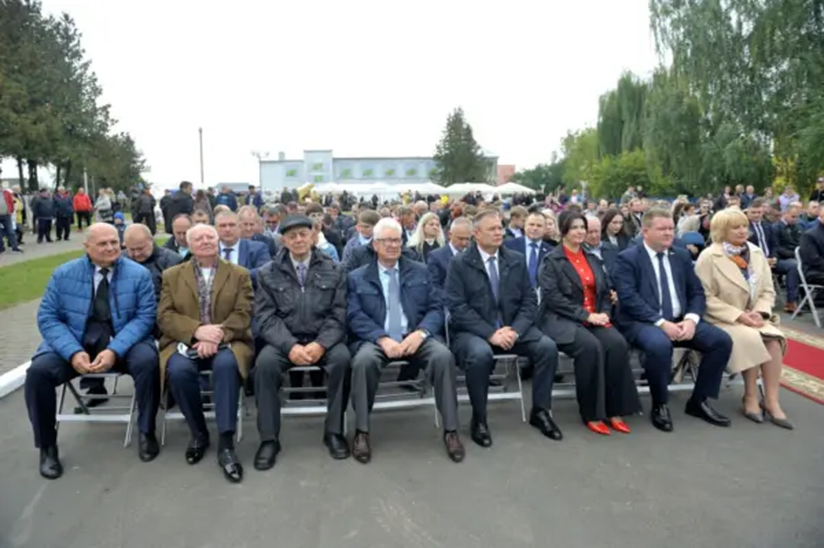 Бобруйщина отметила «Дажынкі-2026»: чествование аграриев, подворья и праздничный салют Бобруйщина отметила «Дажынкі-2026»: чествование аграриев, подворья и праздничный салют