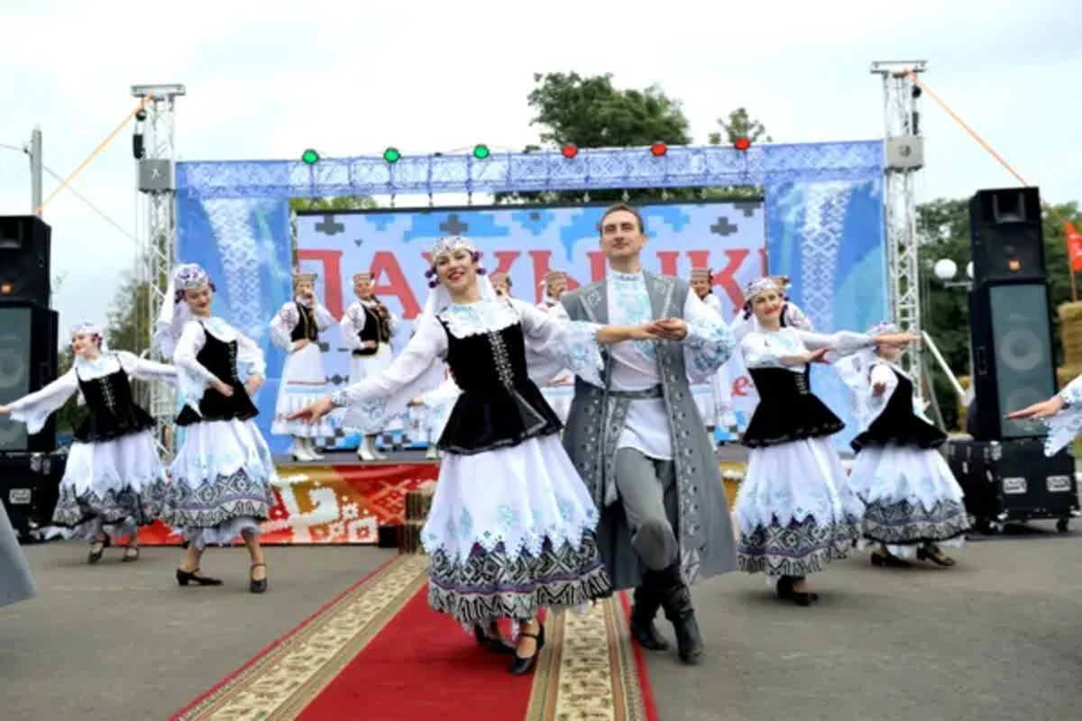 Бобруйщина отметила «Дажынкі-2026»: чествование аграриев, подворья и праздничный салют Бобруйщина отметила «Дажынкі-2026»: чествование аграриев, подворья и праздничный салют