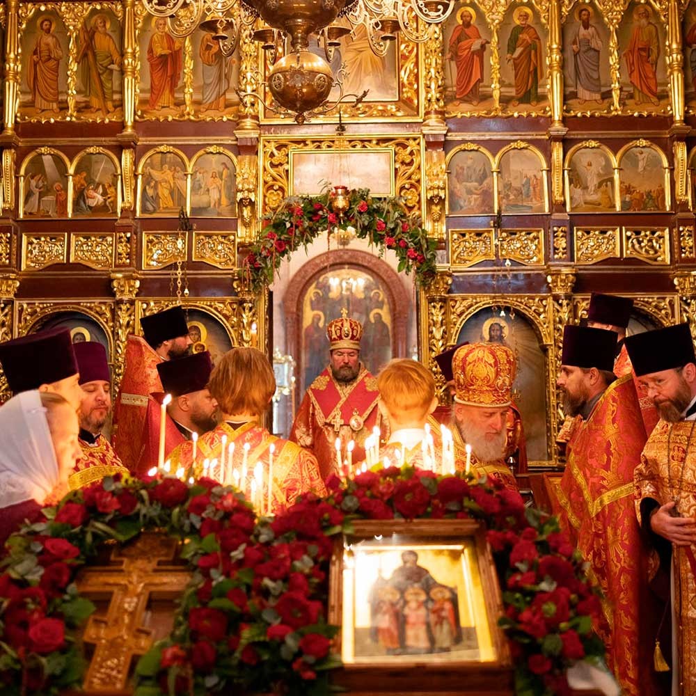 Епископ Бобруйский и Быховский Серафим возглавил престольное торжество в Николо-Софийском храме в день памяти Веры, Надежды и Любови.