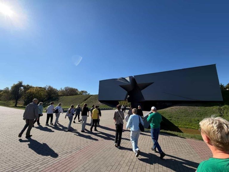 Профсоюзный тур выходного дня: энергетики Бобруйска открыли для себя Западную Беларусь