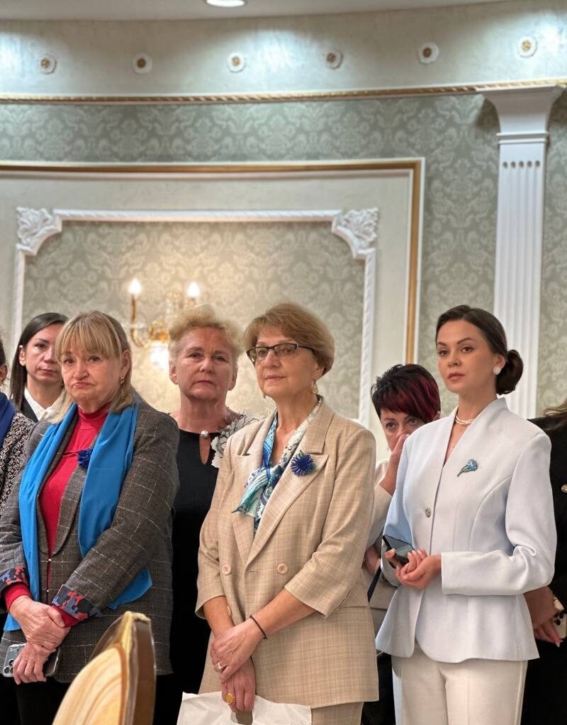 Игумения Бобруйского женского монастыря Святых Жен-Мироносиц Параскева приняла участие во встрече представительниц БСЖ во Дворце Независимости Игумения Бобруйского женского монастыря Святых Жен-Мироносиц Параскева приняла участие во встрече представительниц БСЖ во Дворце Независимости