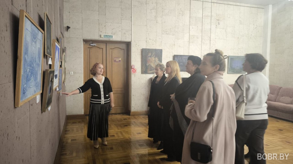 Две пары, один номер: как комедия &laquo;Калифорнийская сюита&raquo; открыла 82-й сезон в бобруйском театре