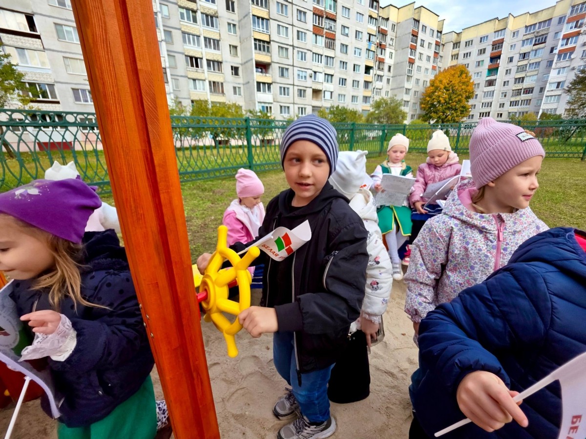 В Бобруйске открыли арт-объект &laquo;Кораблик в будущее&raquo; для воспитанников детсада №4