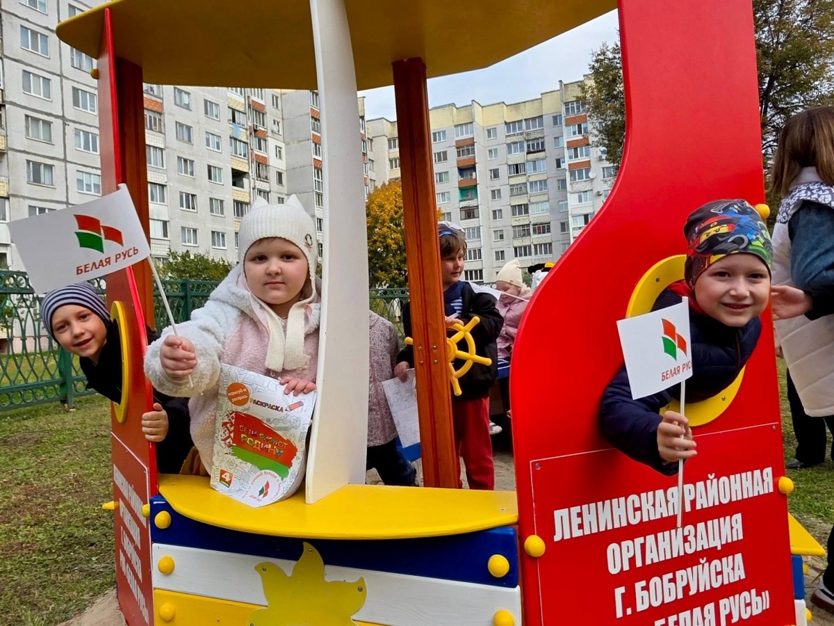В Бобруйске открыли арт-объект &laquo;Кораблик в будущее&raquo; для воспитанников детсада №4