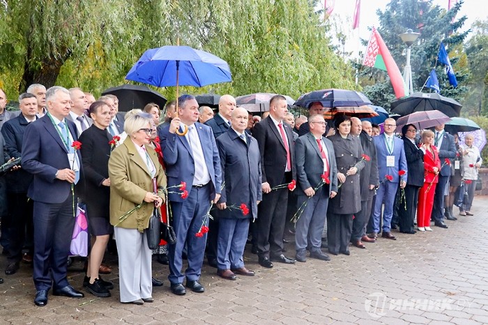 Аллея славвы ОАО 