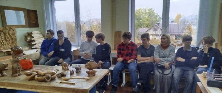 &laquo;Профессиональная суббота&raquo; в Бобруйском колледже имени А. Е. Ларина: школьники попробовали себя в разных профессиях
