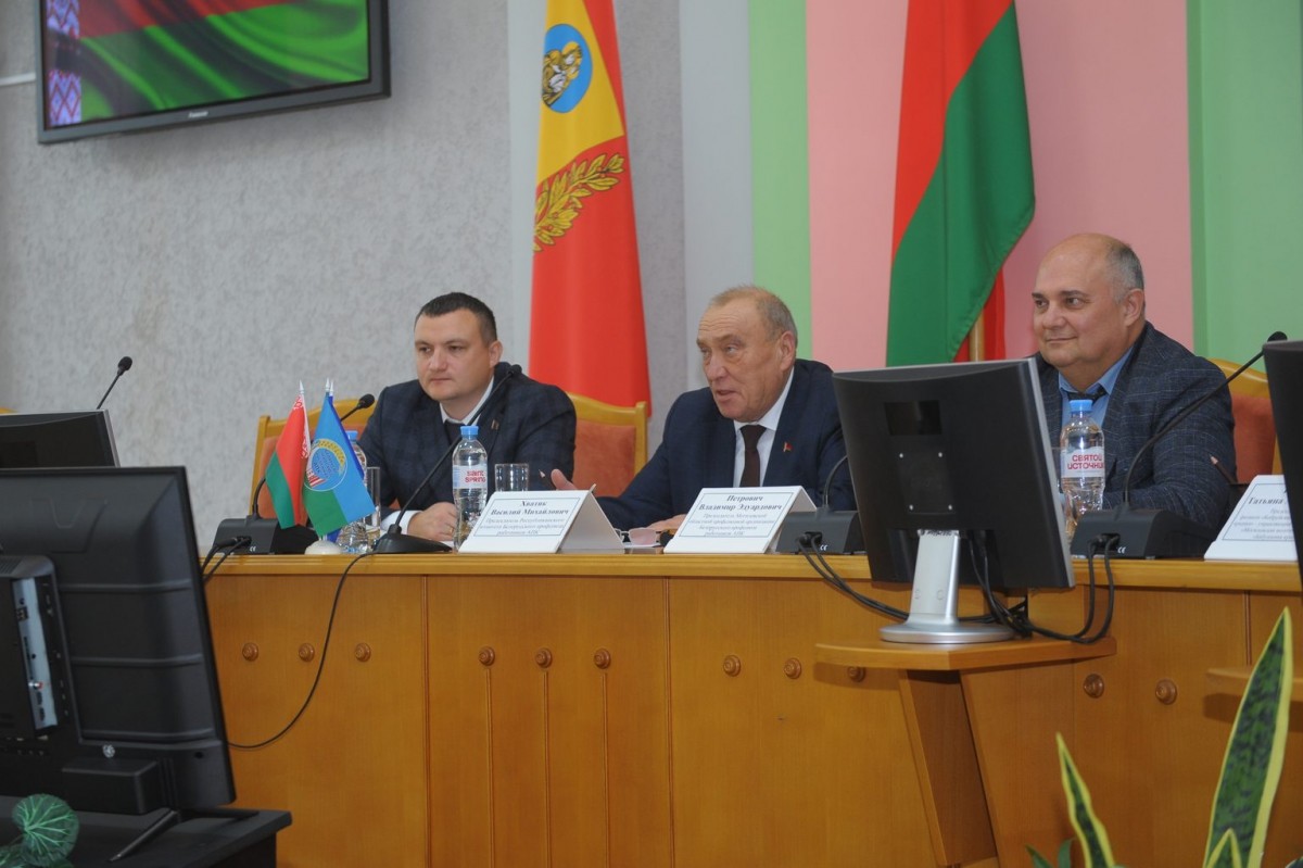 Новый председатель райкома профсоюза АПК: Елена Рыбченко из Бобруйского района